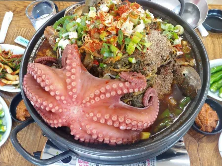 Cheongjindong Haejangguk