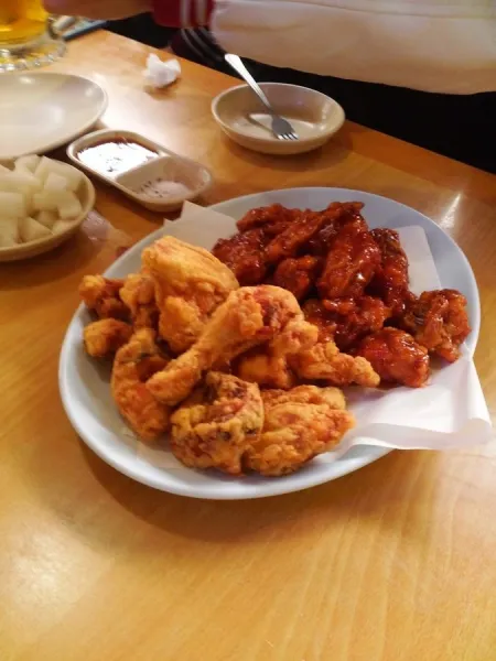 McKen Chicken Soonchunhyang University Branch