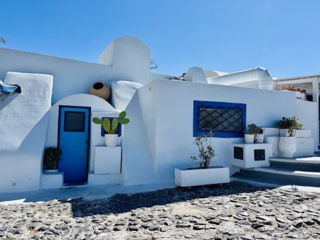 View of Blue Dome of Imerovigli