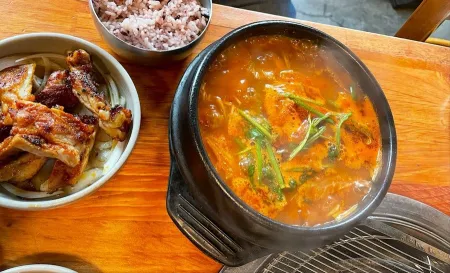 Darak Sutbul Dakgalbi