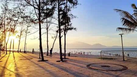 Công viên biển Hà Khê