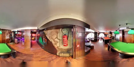 Pub Saint Hilaire