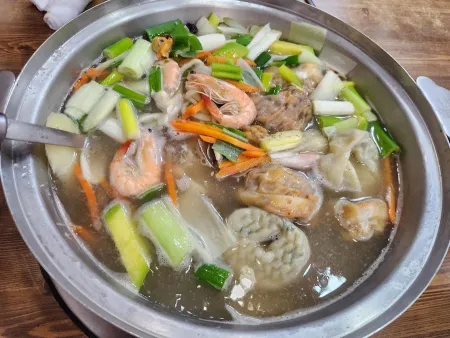 Ajimae Haemul Kalguksu