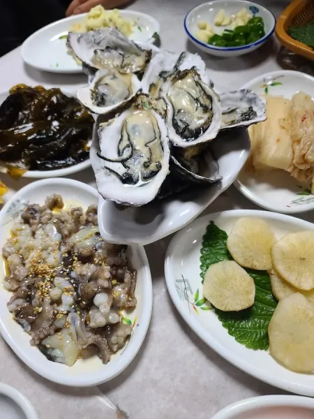Damiga Raw Fish Restaurant