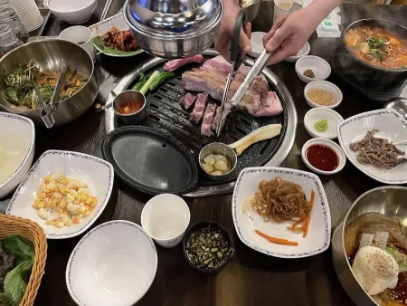 Yughyangjeong