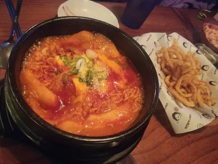 Yeokjeon Grandma Beer Seoul Bongcheon Branch