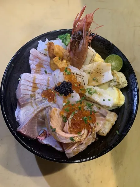魚韻日式料理 北醫店
