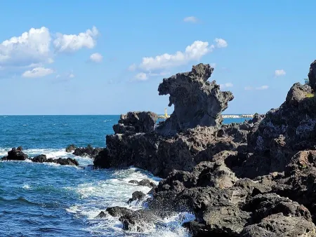Yongduam Rock