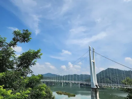 부항댐 출렁다리