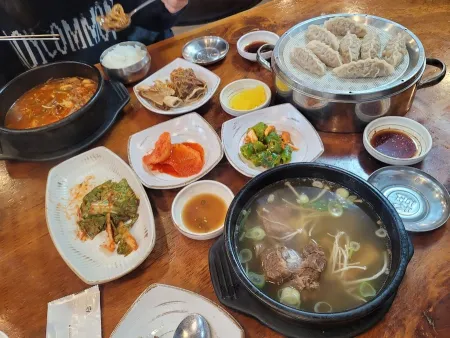 Hwang Janggun Pyeongni Branch