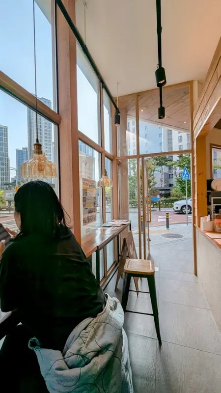 Ten Percent Coffee Ilgwang Xi Purzio Branch