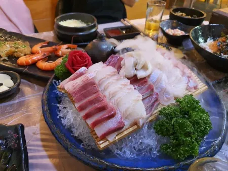 물고기 횟집