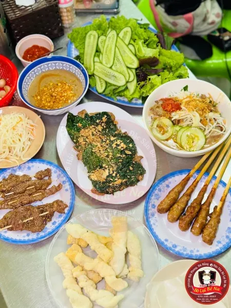 Đặc Sản Bò Lụi Bé Na - Nem Lụi Bé Na