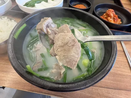 24H Jangsu-Chon Pork and Rice Soup Restaurant