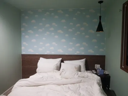 Vitamin Motel
