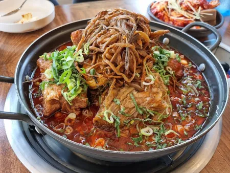 팔팔집