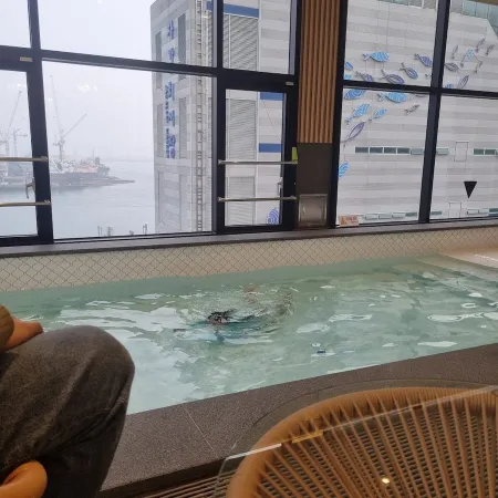 Busan Almond Kids Pool Villa