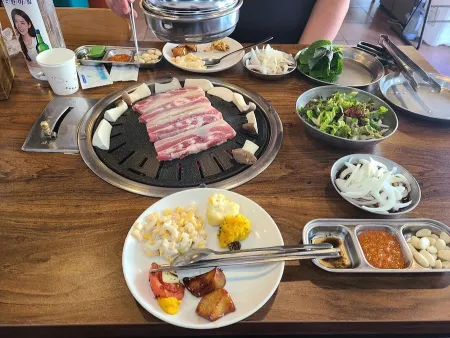 Gankeun Galbi Naedang Branch