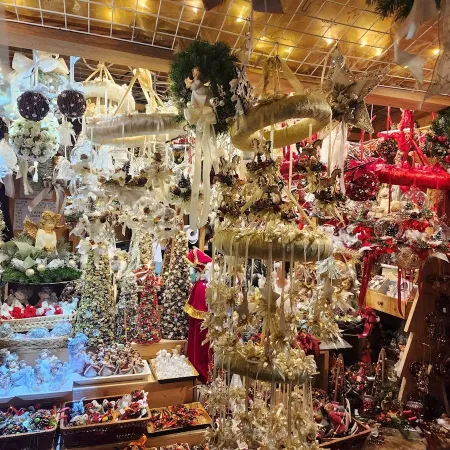 Rathausplatz Christmas Market