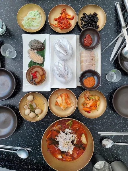 Yongma Galchi