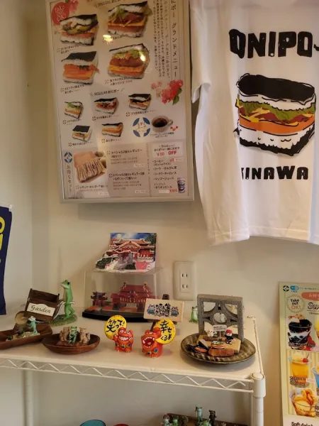 Nana-Musubi Onigiri Cafe