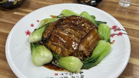 동북완탕교자관
