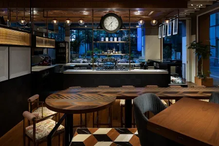 The Front Room Deli Restaurant Marunouchi