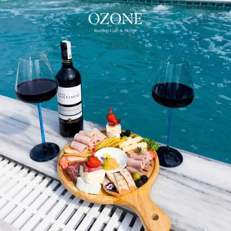 Ozone Sky Lounge & Restaurant Hanoi