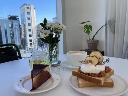 Designerly Cafe