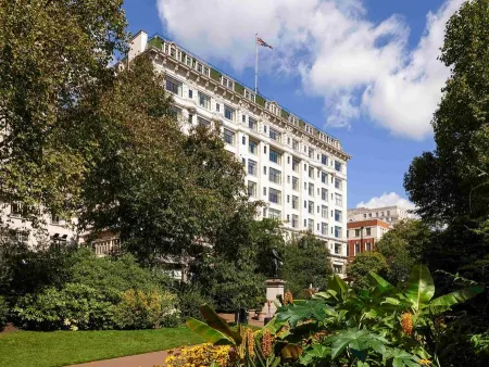 Raffles London at The OWO