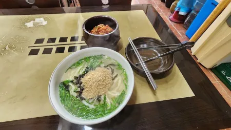 먹골손칼국수