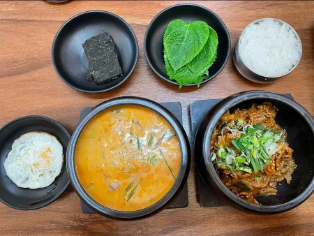 Sin Daebakjip Gukbap & Udon