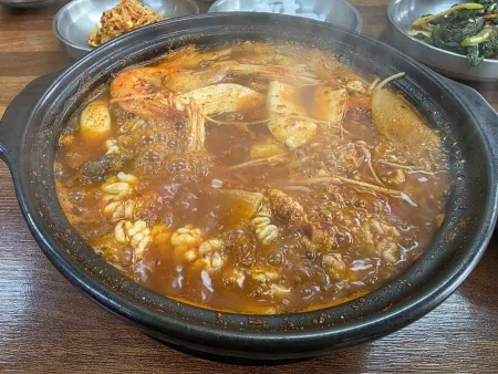 Bongpyeong Memil Makguksu