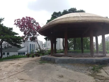 Cheonan Buldang Yujeokji Park