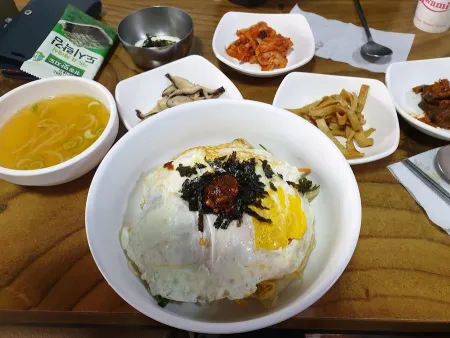 153 Kongnamul Gukbap