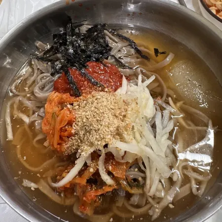 第一美食店