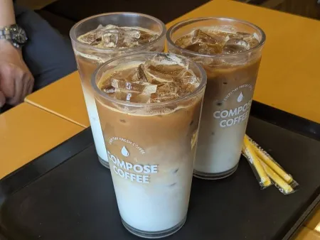 Compose Coffee Songjeong Branch