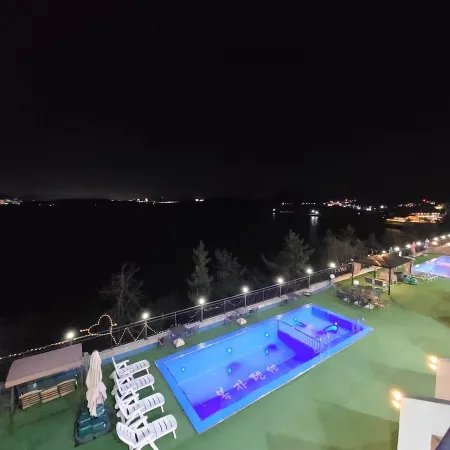Lastella Spa Pension