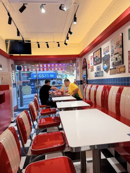 Pizza Burger Plus