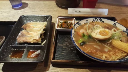 Menya Sandaime Itaewon