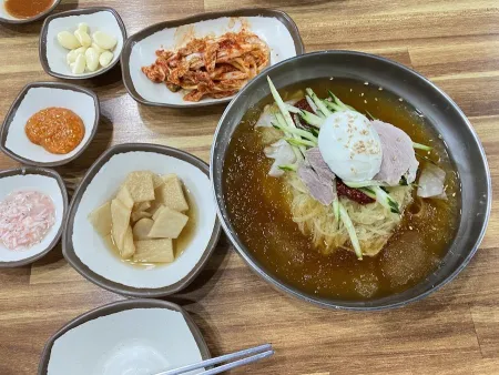 Daeyeon Milmyeon Jokbal