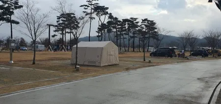 황산 캠핑장