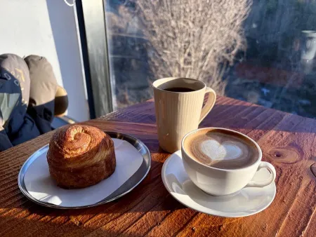 Cafe Jisu