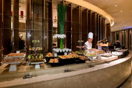 La Brasserie Restaurant