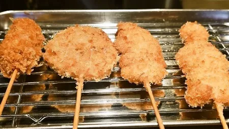 立ち呑み揚げたて串かつ 小粋