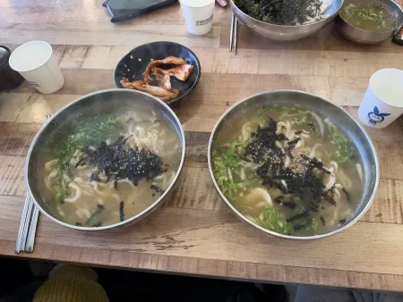 Maetdol Son Kalguksu