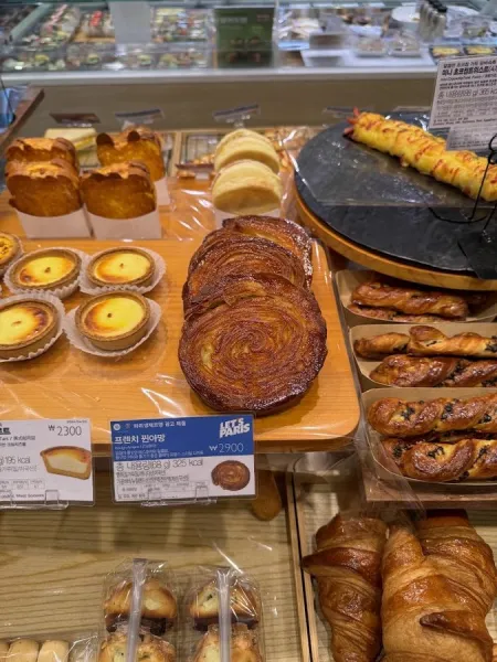 Paris Baguette Cafe