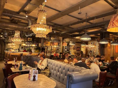 Bill's Soho Restaurant