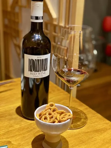 Makkongine Wine Shop