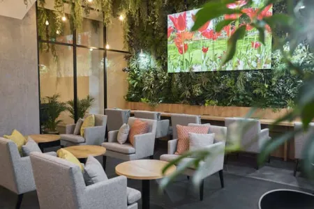 Cafe lounge AOU GINZAnoMORI